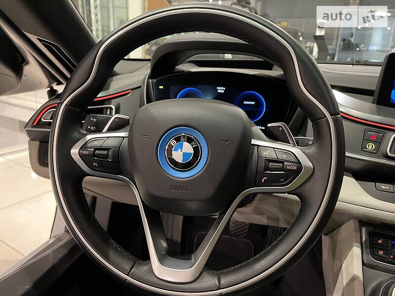 Купе BMW i8 2014 в Киеве