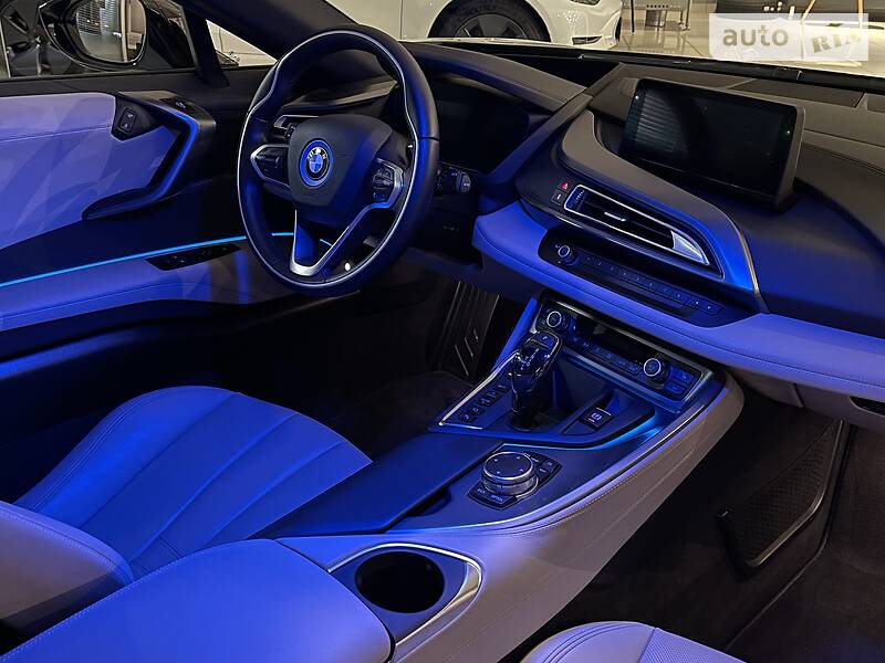 Купе BMW i8 2014 в Киеве