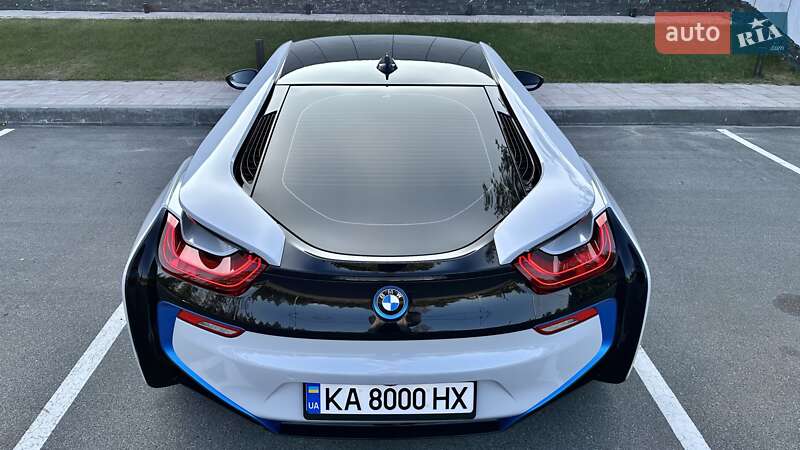 Купе BMW i8 2016 в Киеве