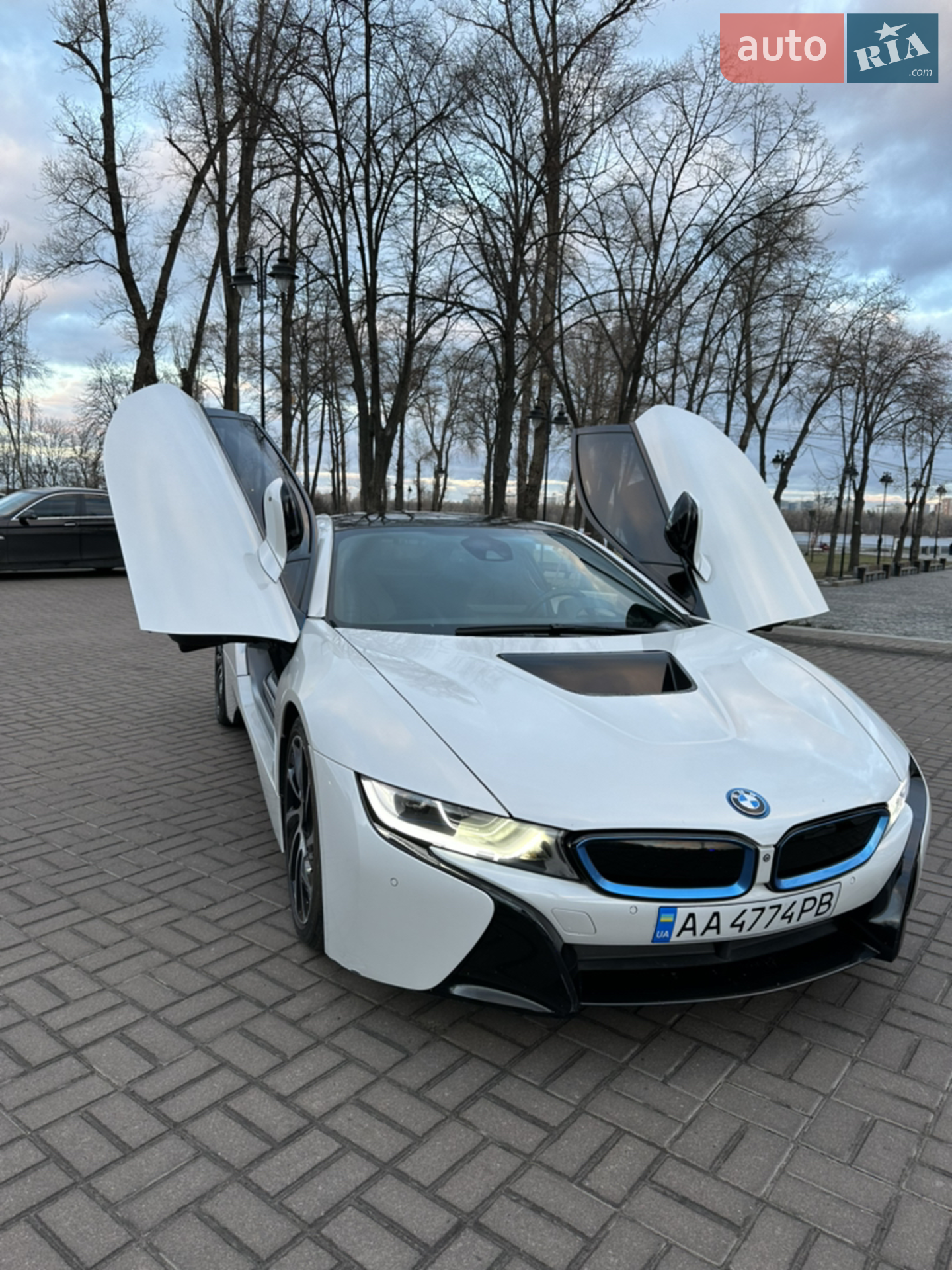 2016 BMW i8 - мініатюра 4