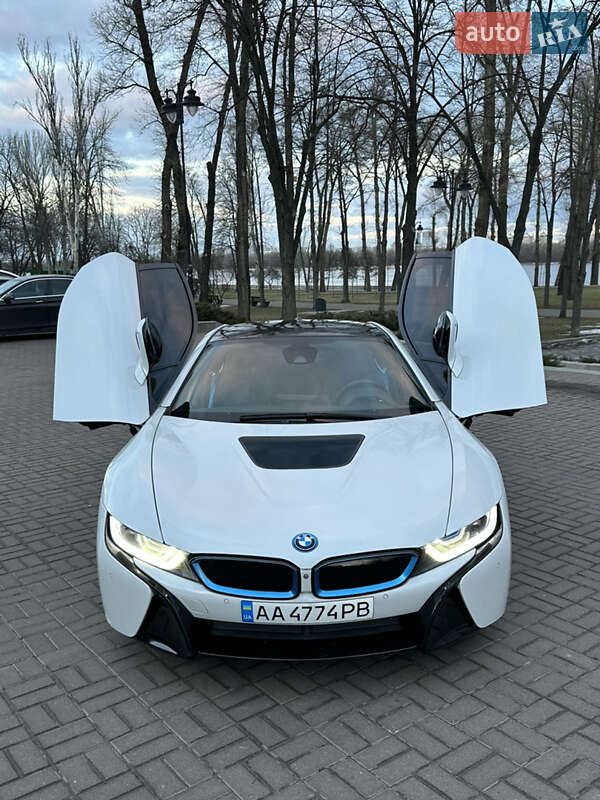 Купе BMW i8 2016 в Києві
