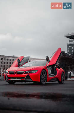 Купе BMW i8 2015 в 