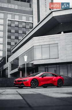 Купе BMW i8 2015 в 
