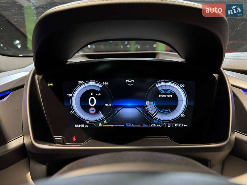 Купе BMW i8 2015 в Киеве