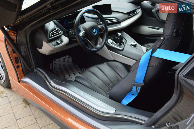 Родстер BMW i8 2018 в Львові