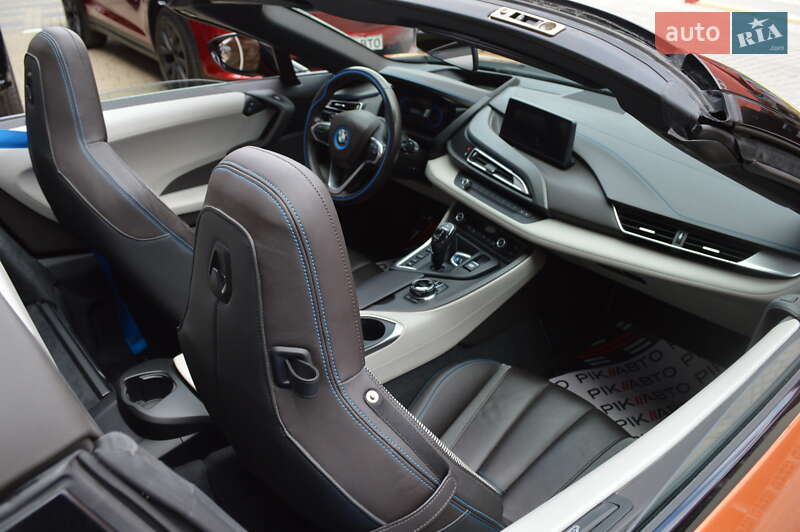 Родстер BMW i8 2018 в Львові