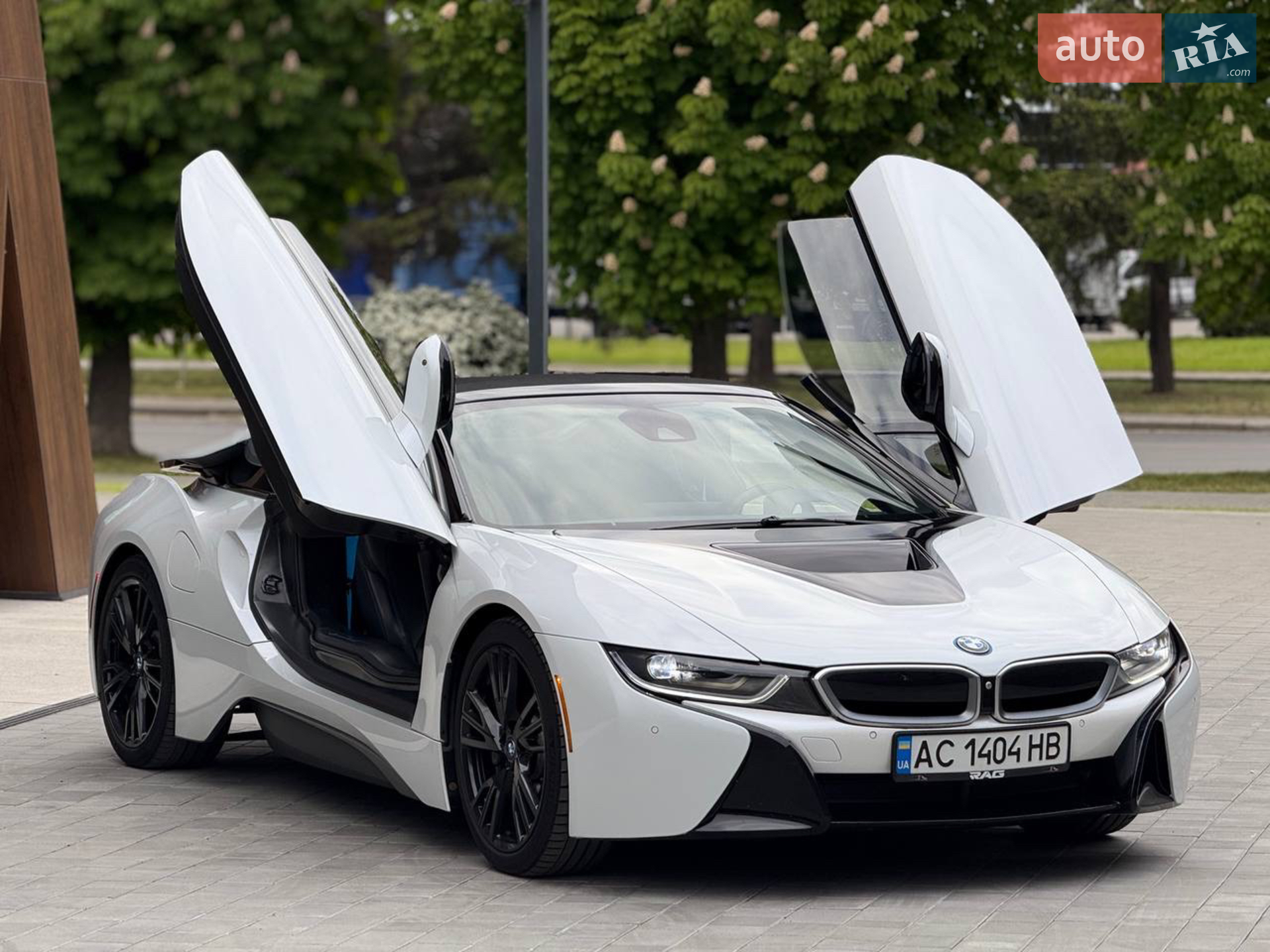 2018 BMW i8 - мініатюра 6