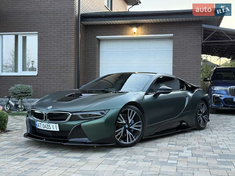 Купе BMW i8 2016 в Киеве фото 84 Купе BMW i8 2016 в Киеве