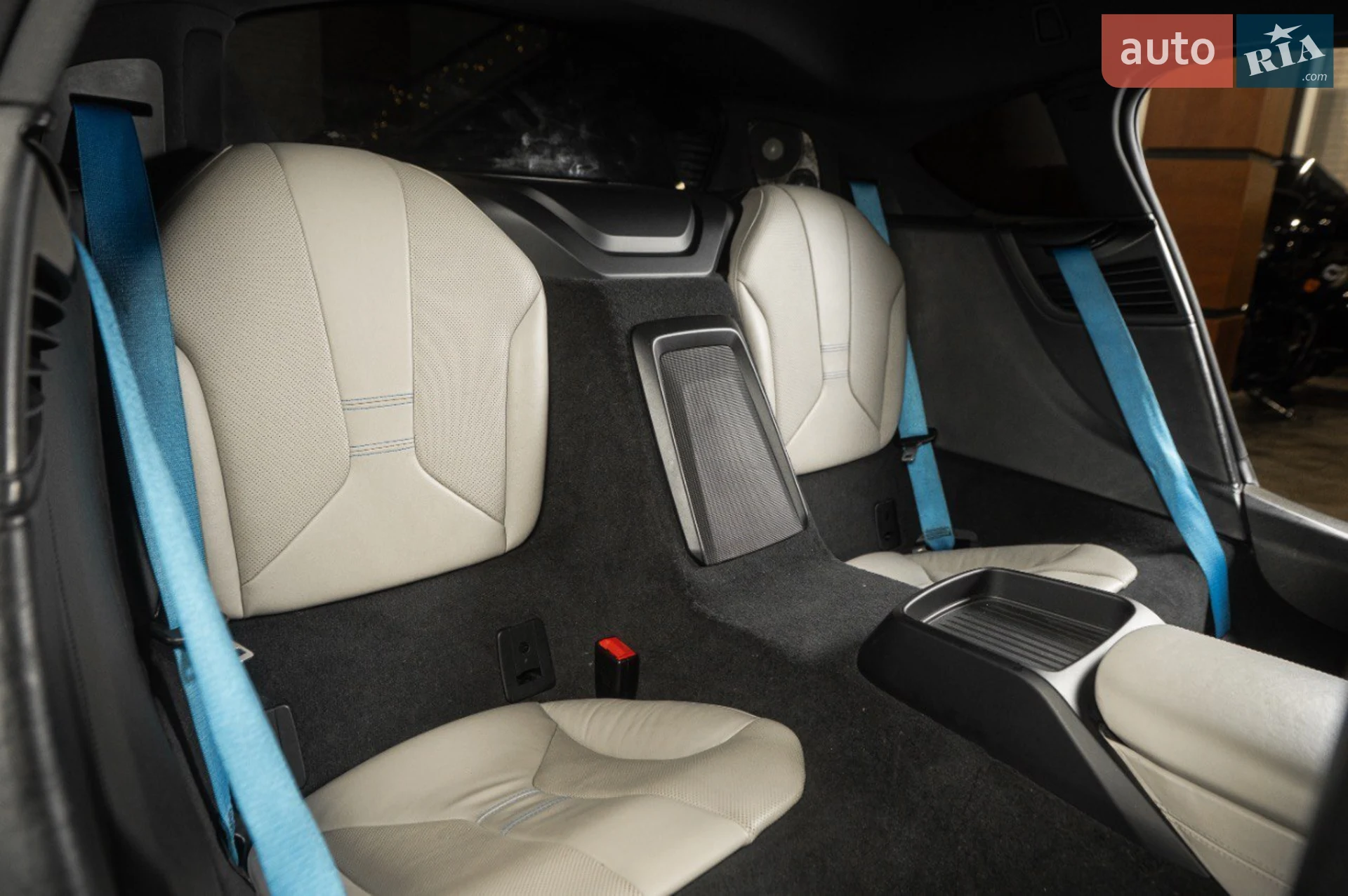 2015 BMW i8 - мініатюра 34