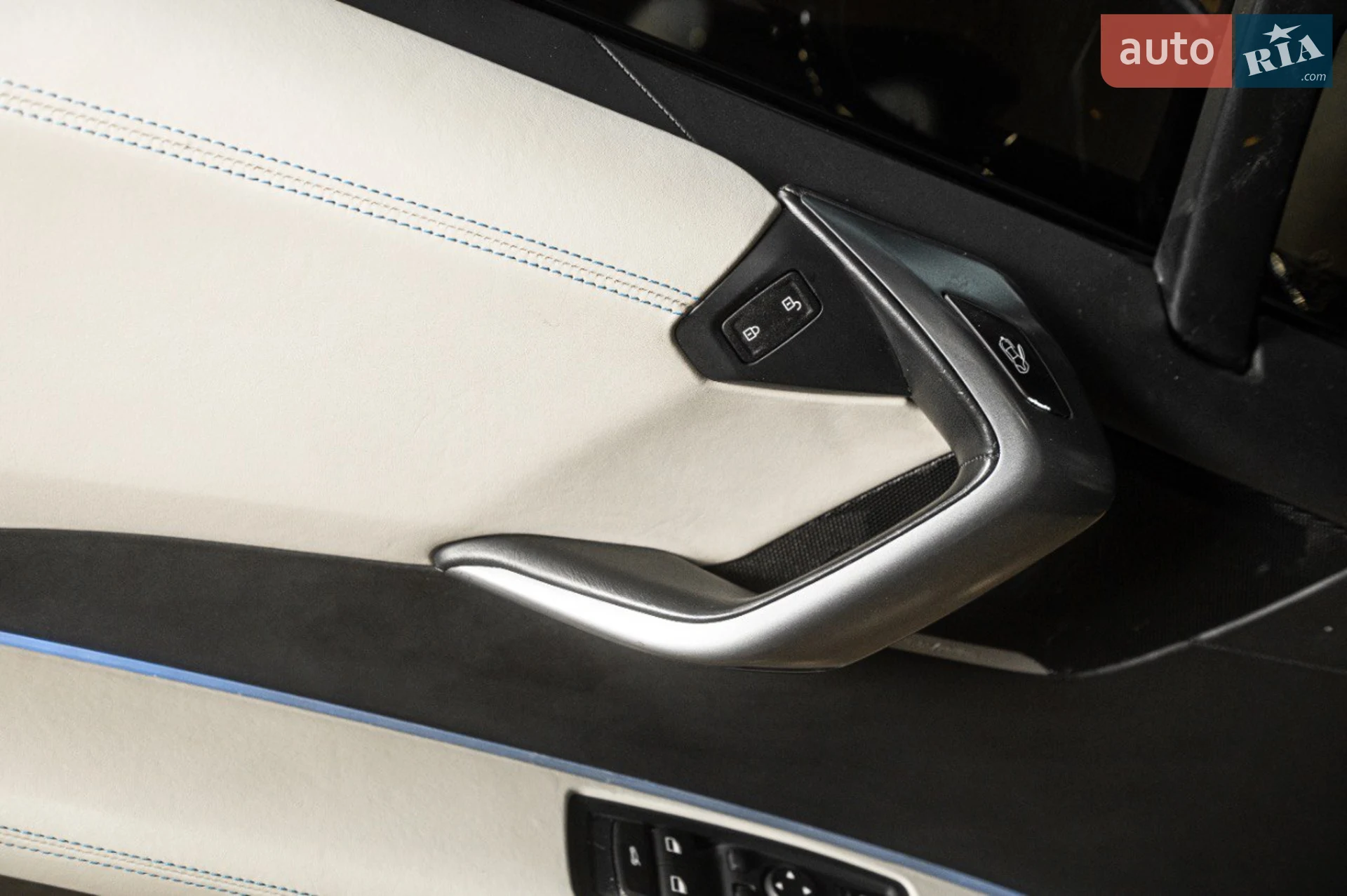 2015 BMW i8 - мініатюра 43