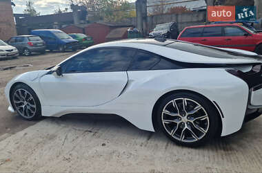 Купе BMW i8 2015 в Луцке