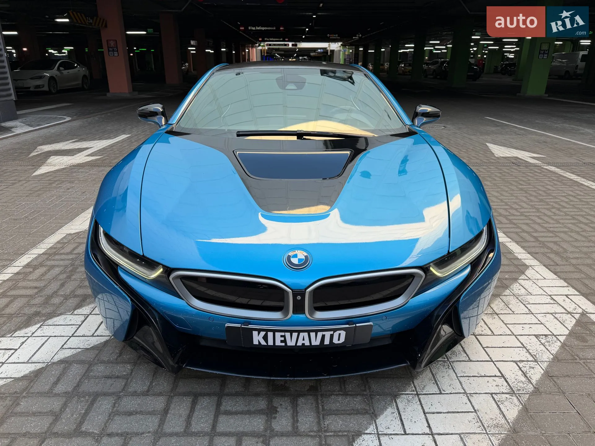 2016 BMW i8 - мініатюра 11