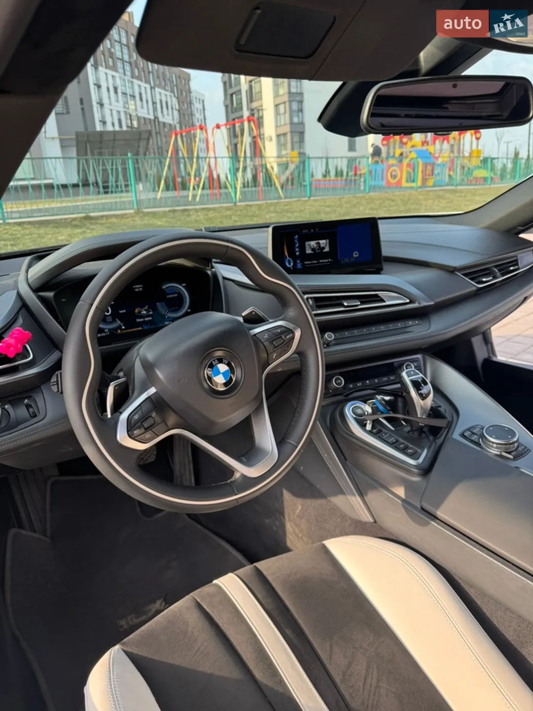2015 BMW i8 - мініатюра 7