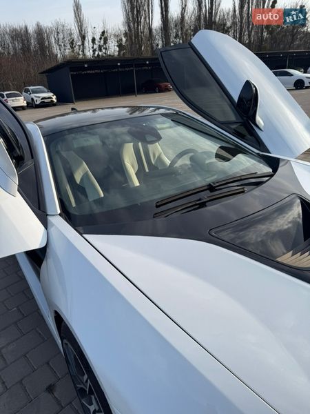 Купе BMW i8 2015 в Луцке