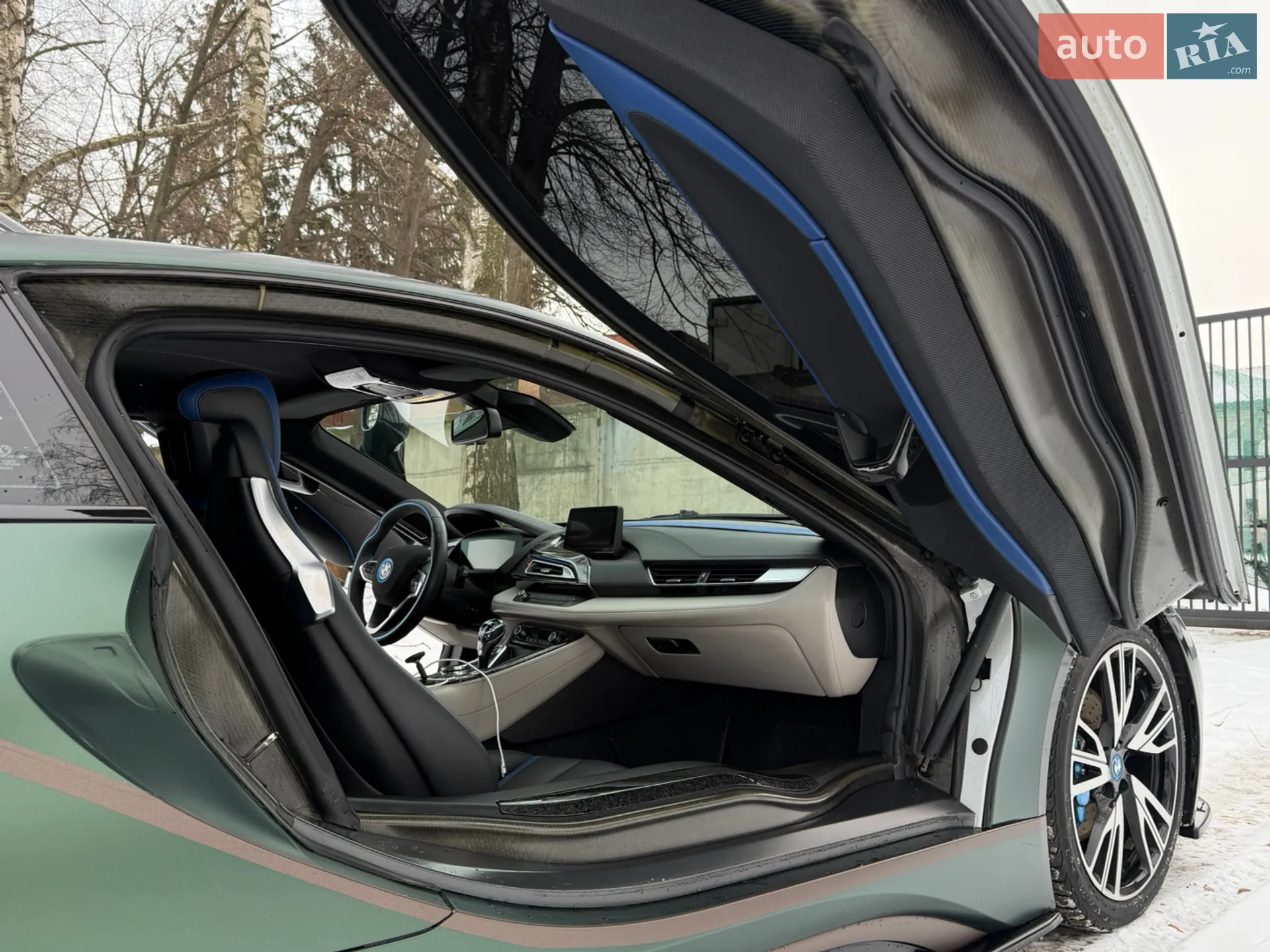 2016 BMW i8 - мініатюра 9