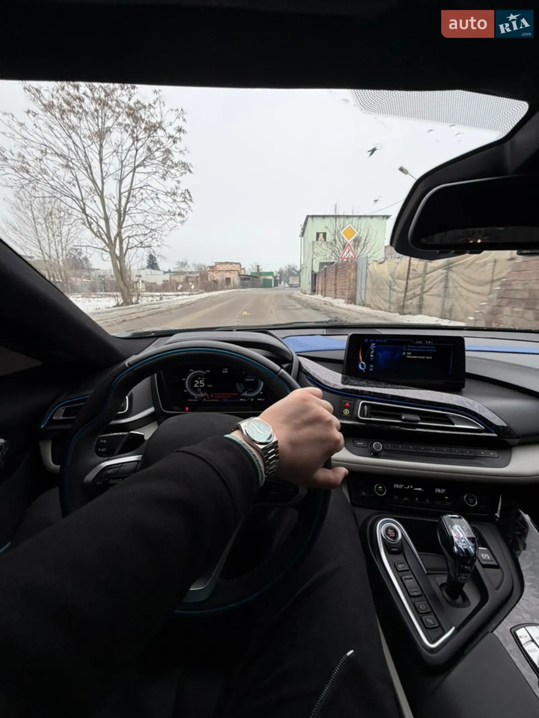 2016 BMW i8 - мініатюра 13