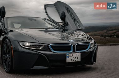 Купе BMW i8 2015 в Киеве