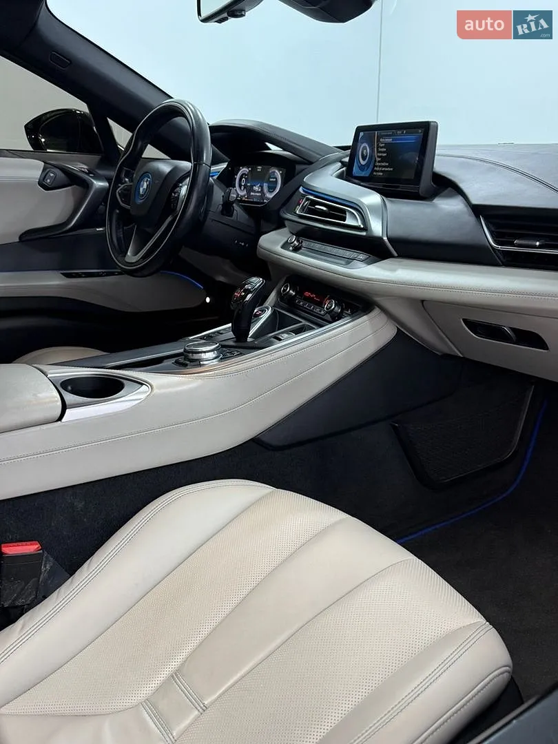 2015 BMW i8 - мініатюра 24
