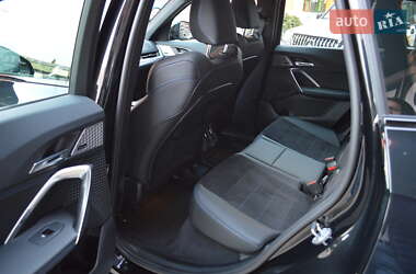 Внедорожник / Кроссовер BMW iX1 2024 в 