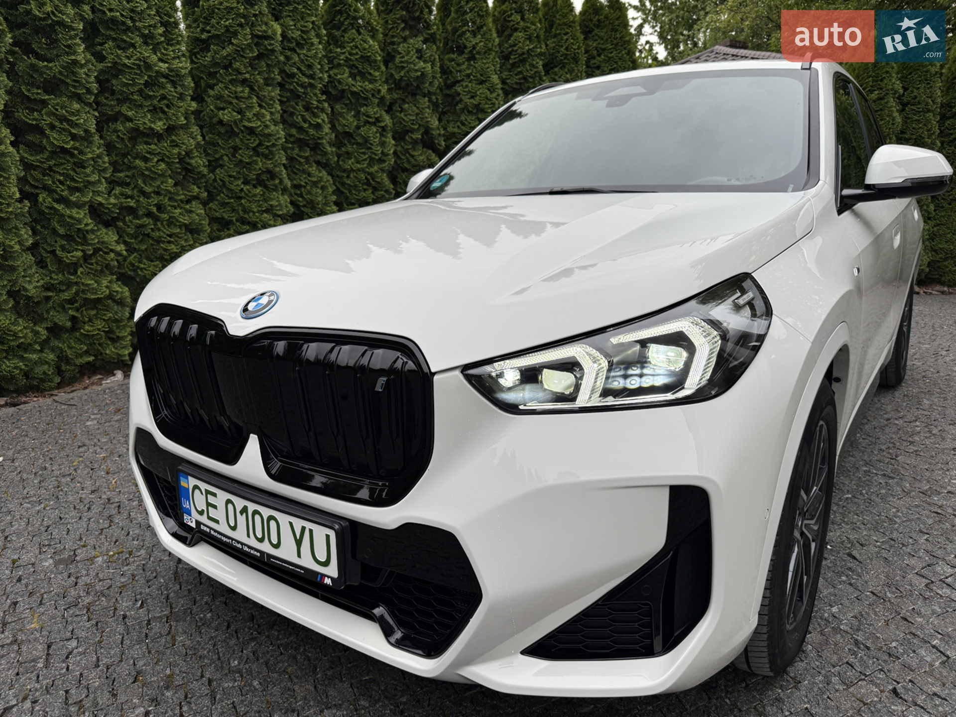 2023 BMW iX1 - мініатюра 3