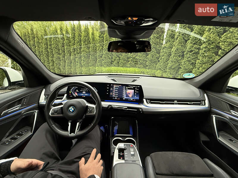 Внедорожник / Кроссовер BMW iX1 2023 в Черновцах