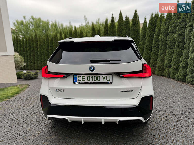 Внедорожник / Кроссовер BMW iX1 2023 в Черновцах