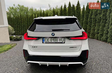 Внедорожник / Кроссовер BMW iX1 2023 в 