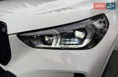 Внедорожник / Кроссовер BMW iX1 2023 в 