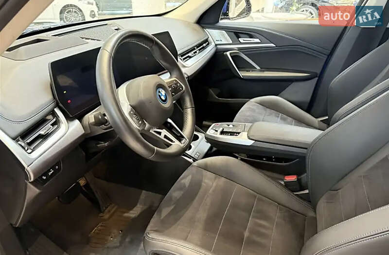 Внедорожник / Кроссовер BMW iX1 2023 в Львове