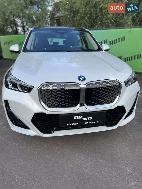 Позашляховик / Кросовер BMW iX1 2023 в Києві