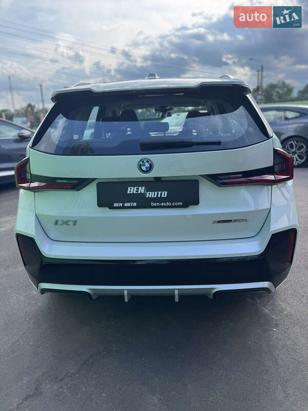 Позашляховик / Кросовер BMW iX1 2023 в Києві
