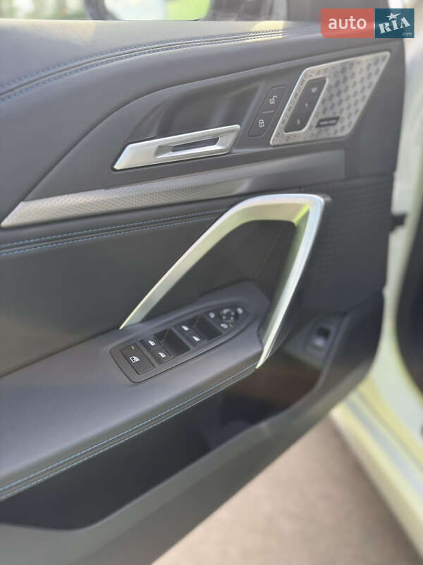 Позашляховик / Кросовер BMW iX1 2023 в Києві