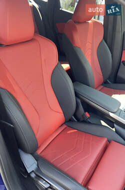 Внедорожник / Кроссовер BMW iX1 2023 в 