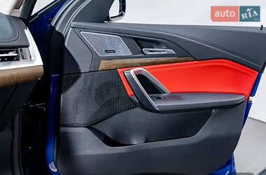 Внедорожник / Кроссовер BMW iX1 2023 в 