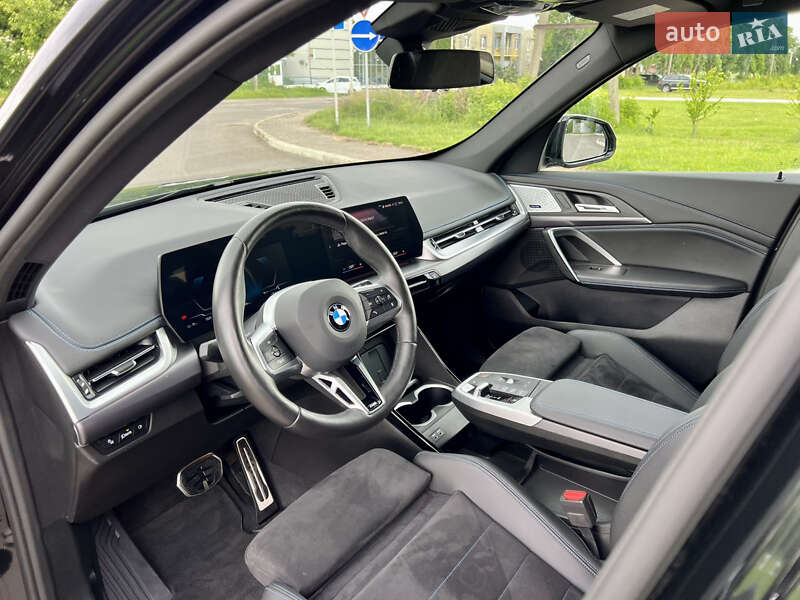 Внедорожник / Кроссовер BMW iX1 2023 в Ровно фото 43 Внедорожник / Кроссовер BMW iX1 2023 в Ровно