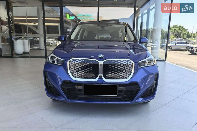 Внедорожник / Кроссовер BMW iX1 2023 в Львове