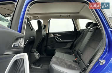 Внедорожник / Кроссовер BMW iX1 2023 в 