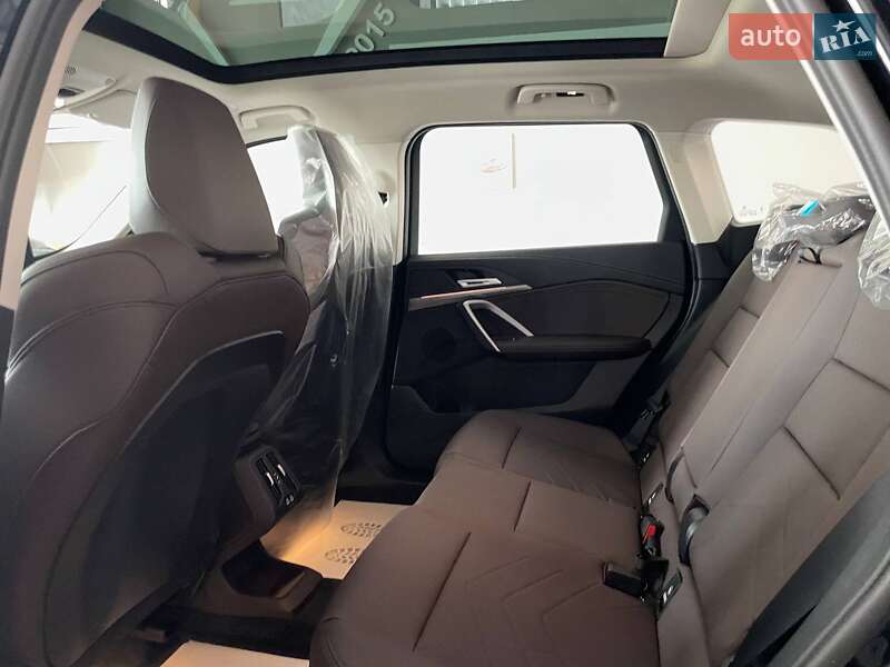 Позашляховик / Кросовер BMW iX1 2025 в Вінниці