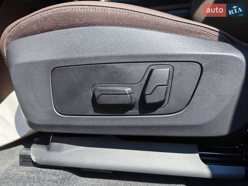Позашляховик / Кросовер BMW iX1 2025 в Одесі