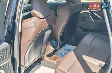 Внедорожник / Кроссовер BMW iX1 2025 в 