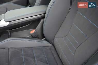 Внедорожник / Кроссовер BMW iX1 2024 в 