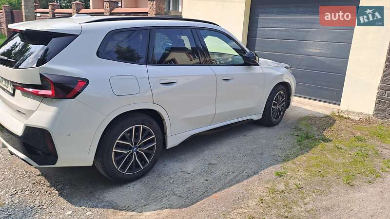Позашляховик / Кросовер BMW iX1 2022 в Житомирі