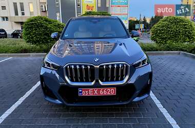 Внедорожник / Кроссовер BMW iX1 2023 в 