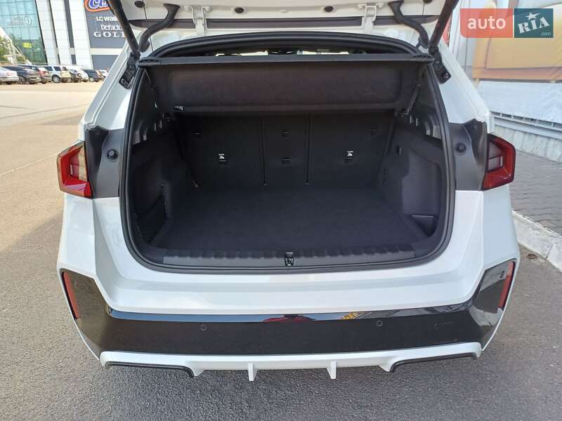 Позашляховик / Кросовер BMW iX1 2024 в Києві