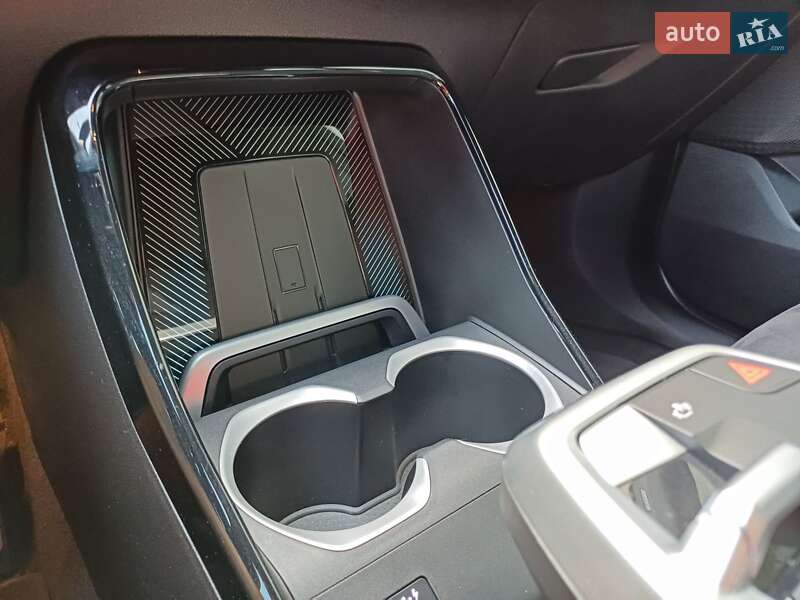 Позашляховик / Кросовер BMW iX1 2024 в Києві