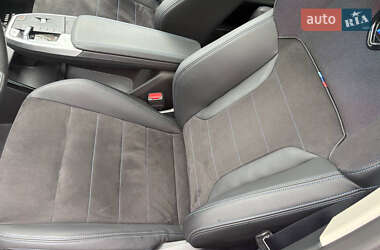 Внедорожник / Кроссовер BMW iX1 2023 в 