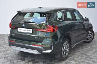 Внедорожник / Кроссовер BMW iX1 2024 в 