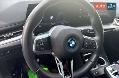Внедорожник / Кроссовер BMW iX1 2023 в 