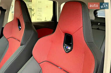 Внедорожник / Кроссовер BMW iX1 2024 в 