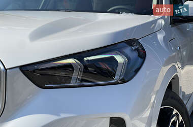 Внедорожник / Кроссовер BMW iX1 2025 в 